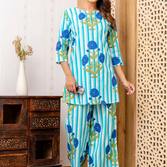 Women's Cotton Co-ord Set Casual Summer Two-Piece Floral Print Blue Cotton Co-ord Set for Effortless Style