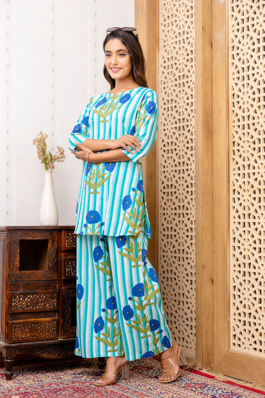 Women's Cotton Co-ord Set Casual Summer Two-Piece Floral Print Blue Cotton Co-ord Set for Effortless Style