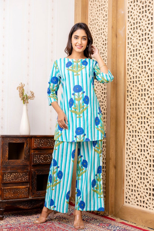 Women's Cotton Co-ord Set Casual Summer Two-Piece Floral Print Blue Cotton Co-ord Set for Effortless Style