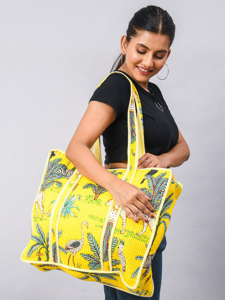 Handmade Patchwork yellow Tote Bag, tiger print Indian Making Quilted Tote Bags, Eco Friendly Boho Shopper Bags, Vintage Shoulder Bag, Women's Carry Bag