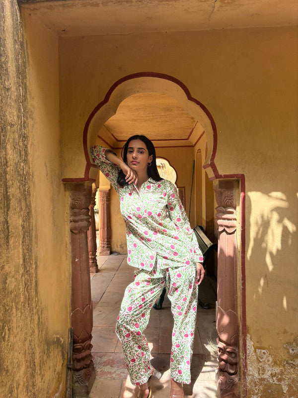 Green Floral Pajama Set for Women Long Sleeve Sleepwear Cozy Loungewear Best Gift for Her