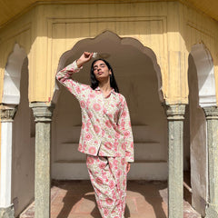 Pink Floral Long Sleeve Pajama Set for Women Cozy Sleepwear