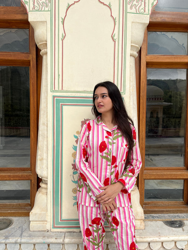 Women's Floral Long Sleeve Pajama Set Cozy Sleepwear Gift for Her - 1