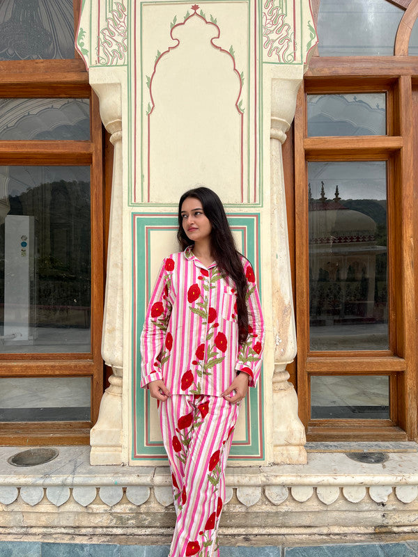 Women's Floral Long Sleeve Pajama Set Cozy Sleepwear Gift for Her - 1