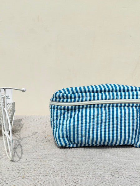 Large Quilted Makeup Bag Cosmetic Vanity Case / Cotton Travel Storage Bag / Opens Flat for Easy Access Toiletry Bag Bridal Shower Gift - 2