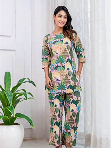 Women's Cotton Co-ord Set - Casual Summer Two-Piece Lounge Tracksuit in Pink with Botanical Print