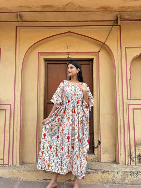 100% Cotton White Floral Kaftan Indian Vintage Maxifor Beach or Lounge