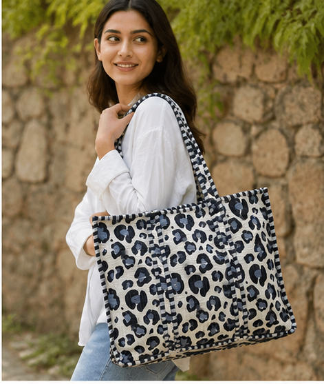Women's Cotton Quilted Tote Bag with Zip, Beach & Everyday Bag - kraafty-com