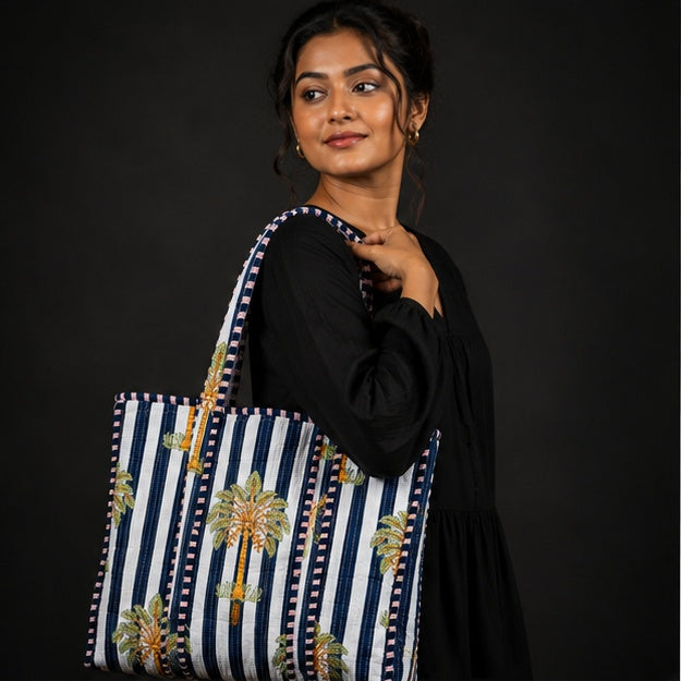 Reversible Quilted Pam Tree Tote Bag — Shoulder Bag Comfort - kraafty-com