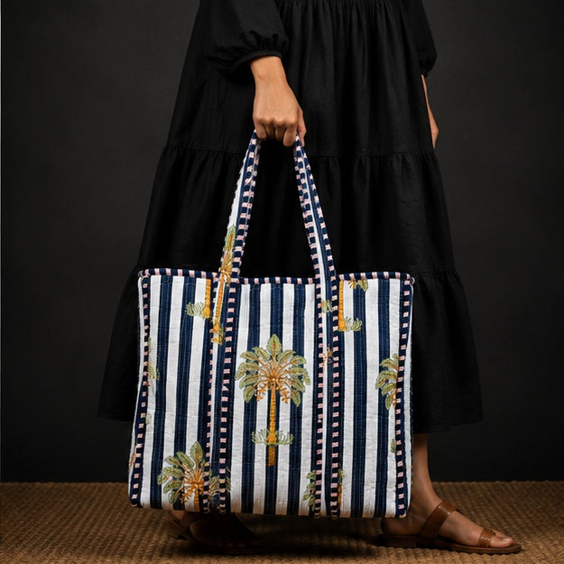 Reversible Quilted Pam Tree Tote Bag — Shoulder Bag Comfort - kraafty-com