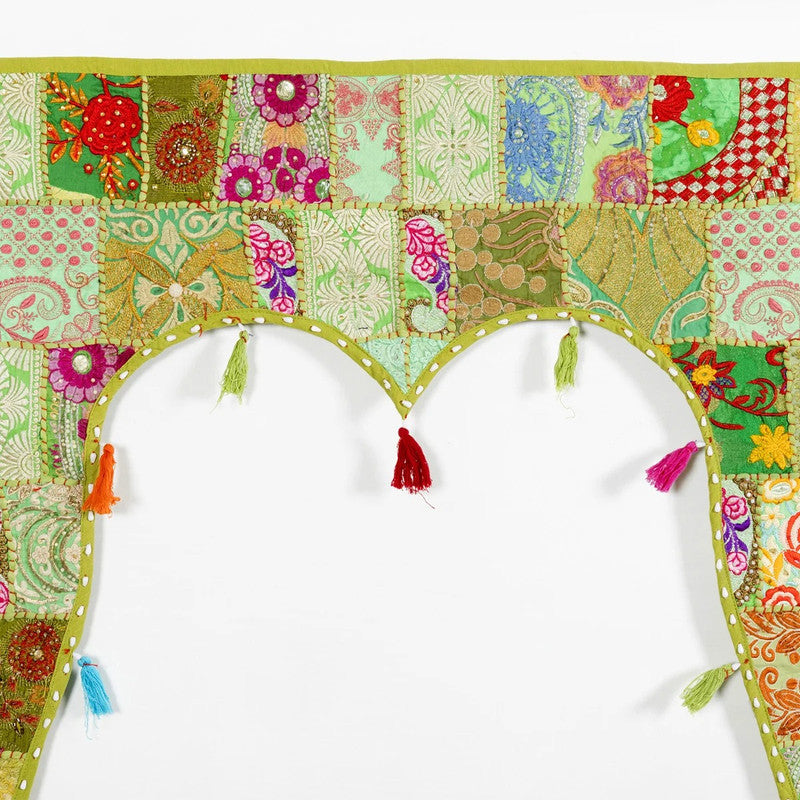 Traditional Vintage Patchwork Toran Boho Door Hanging, Bandhanwar, Window Valance with Embroidery - 4 - kraafty-com