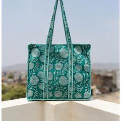 Handmade Cotton Tote Bag with Zip Closure, Large Shoulder Bag - kraafty-com