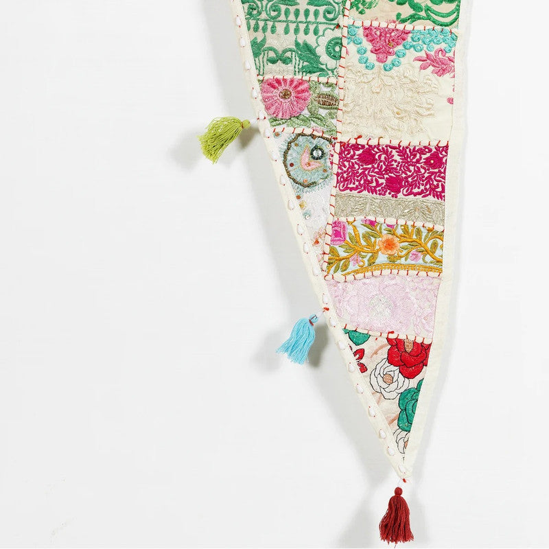 Traditional Vintage Patchwork Toran Boho Door Hanging, Bandhanwar, Window Valance with Embroidery - 2 - kraafty-com